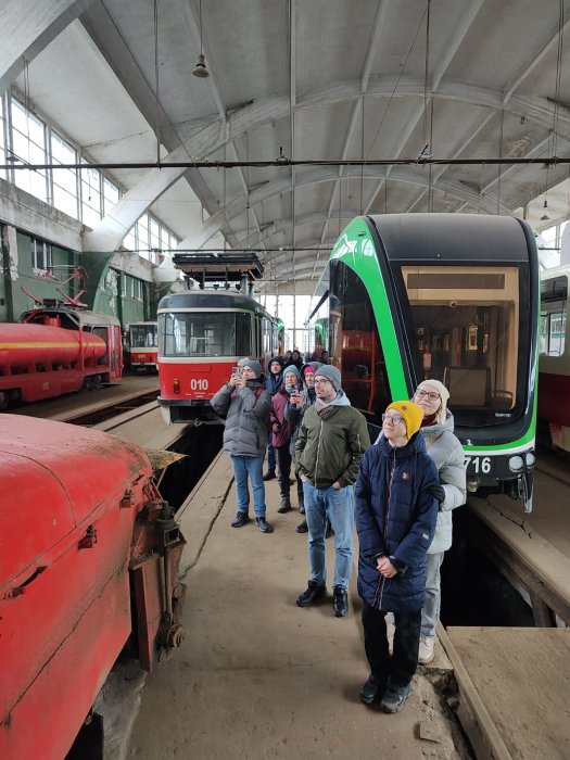 В трамвайном депо прошла экскурсия для жителей города В трамвайном депо прошла экскурсия для жителей города