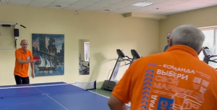 В спортивном зале нашего Предприятия отметили День физкультурника по спортивному - жарким турниром по настольному теннису!