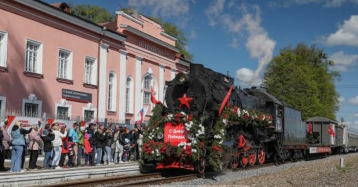На Калининградской железной дороге начал курсировать «Эшелон Победы»