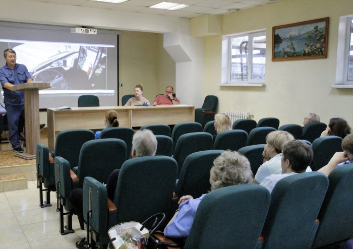 В АО «Калининград-ГорТранс» прошёл инструктаж для водителей троллейбусов