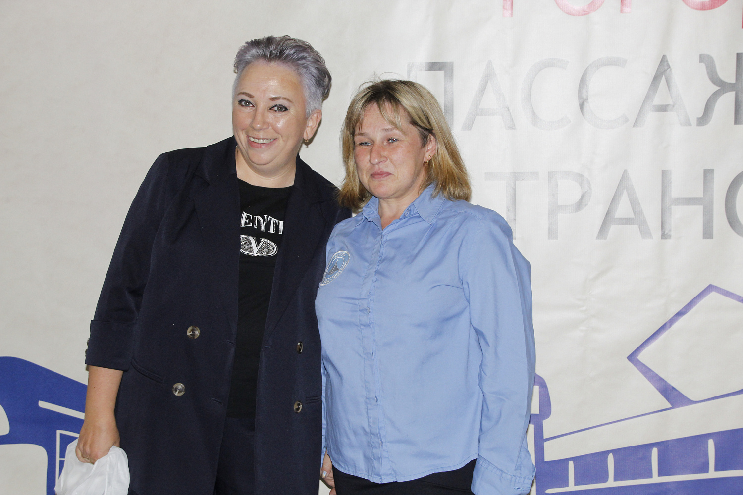 Работники АО «Калининград-ГорТранс» награждены на торжественном мероприятии, посвящённом Дню работника дорожного хозяйства, автомобильного и городского пассажирского транспорта